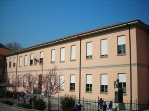 facciata edificio scolastico